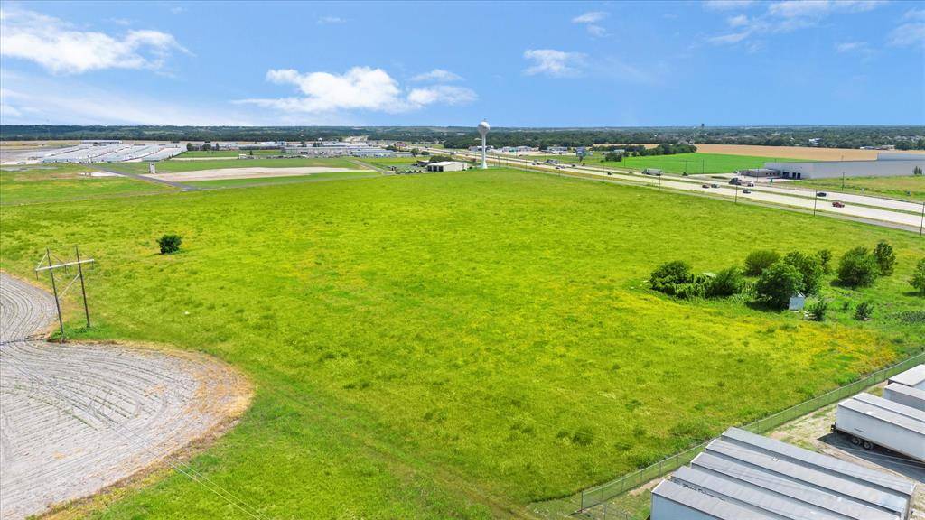Palmer, TX 75152,8620 N I-45 Highway N
