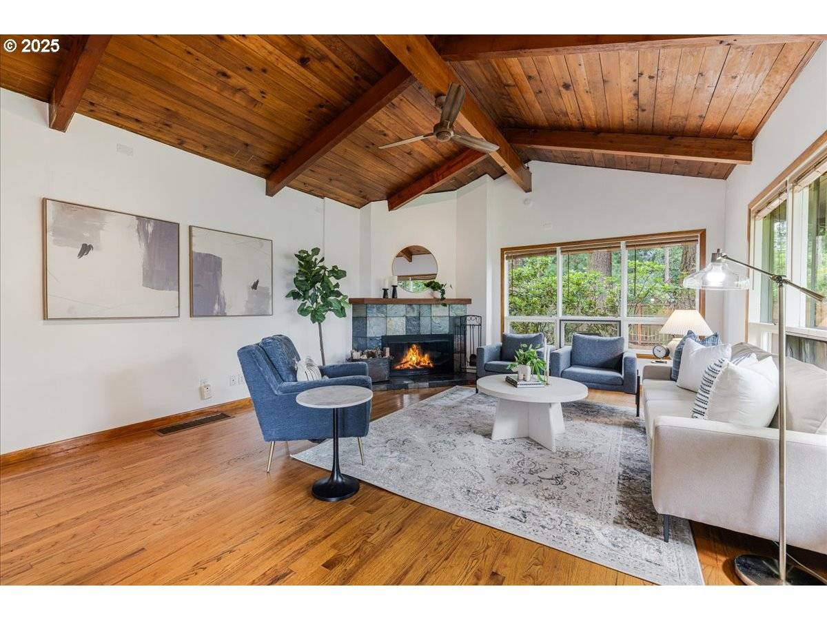 Portland, OR 97225,11805 SW BELVIDERE PL