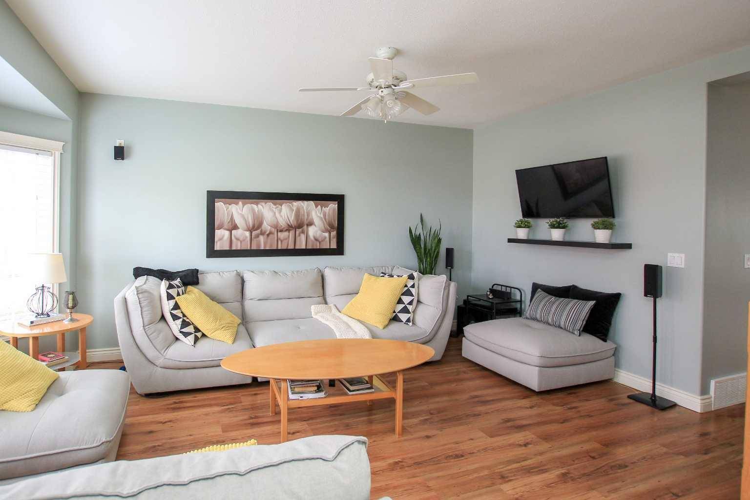 Red Deer, AB T4P 3R8,6 Chism Close