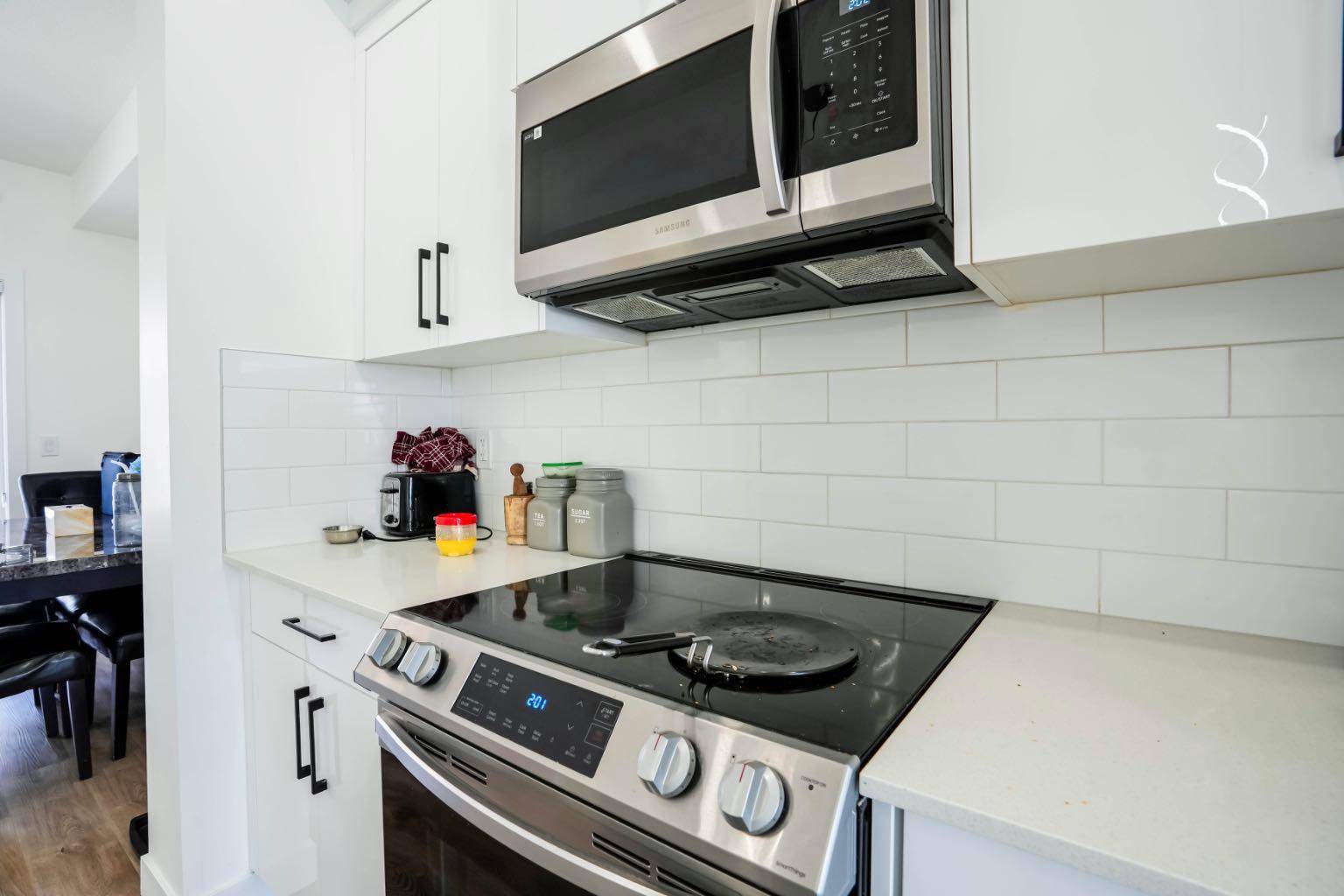 Calgary, AB T3J5S6,237 Saddlepeace CRES Northeast
