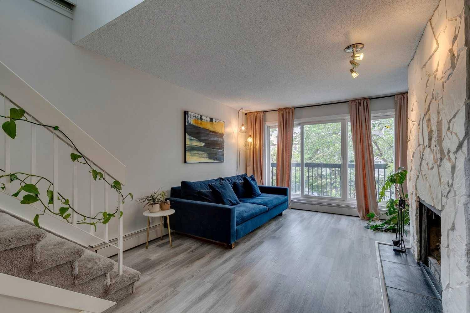 Calgary, AB T2E 3W2,722 4A ST Northeast #14
