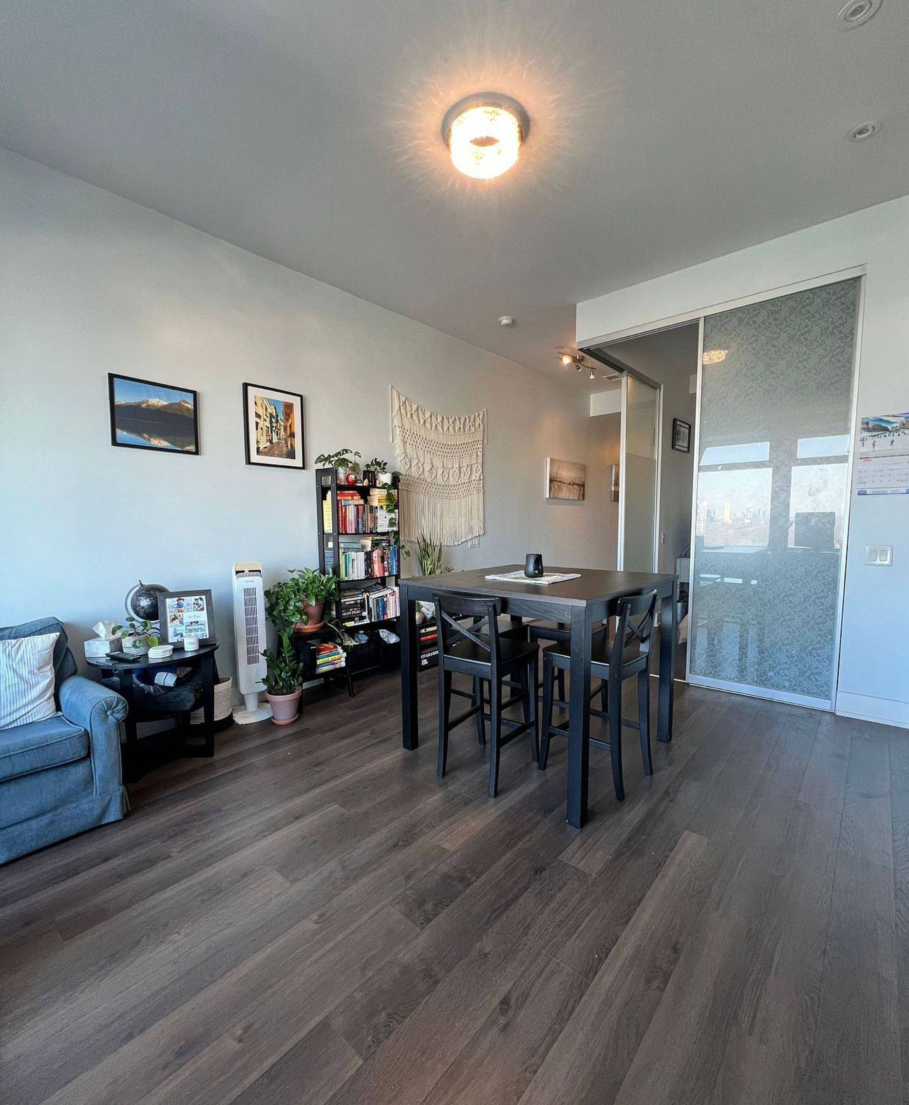 Toronto C02, ON M4V 1N5,111 St Clair AVE W #1203