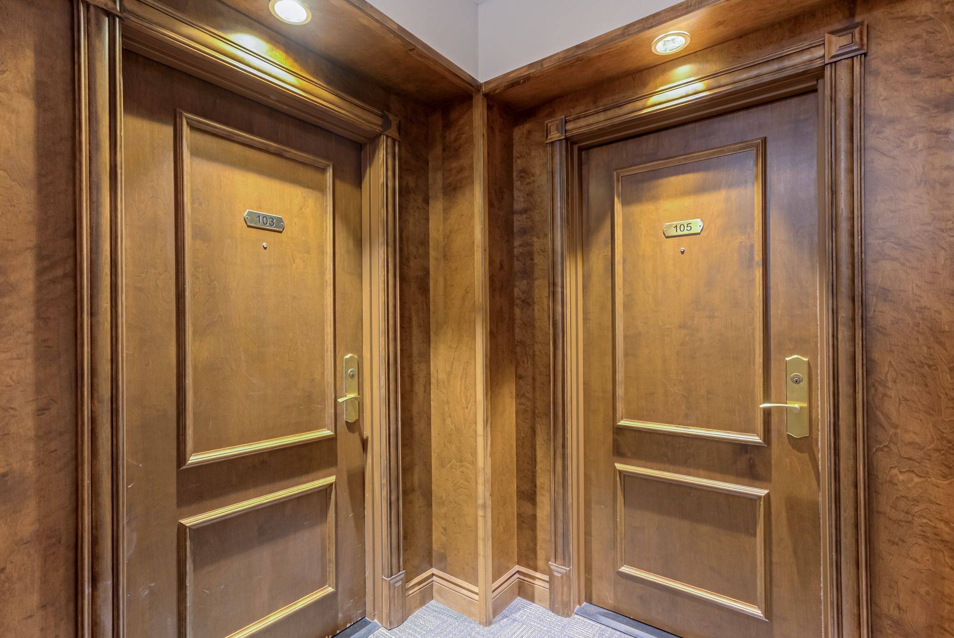 Markham, ON L3T 7W5,130 Pond DR #103