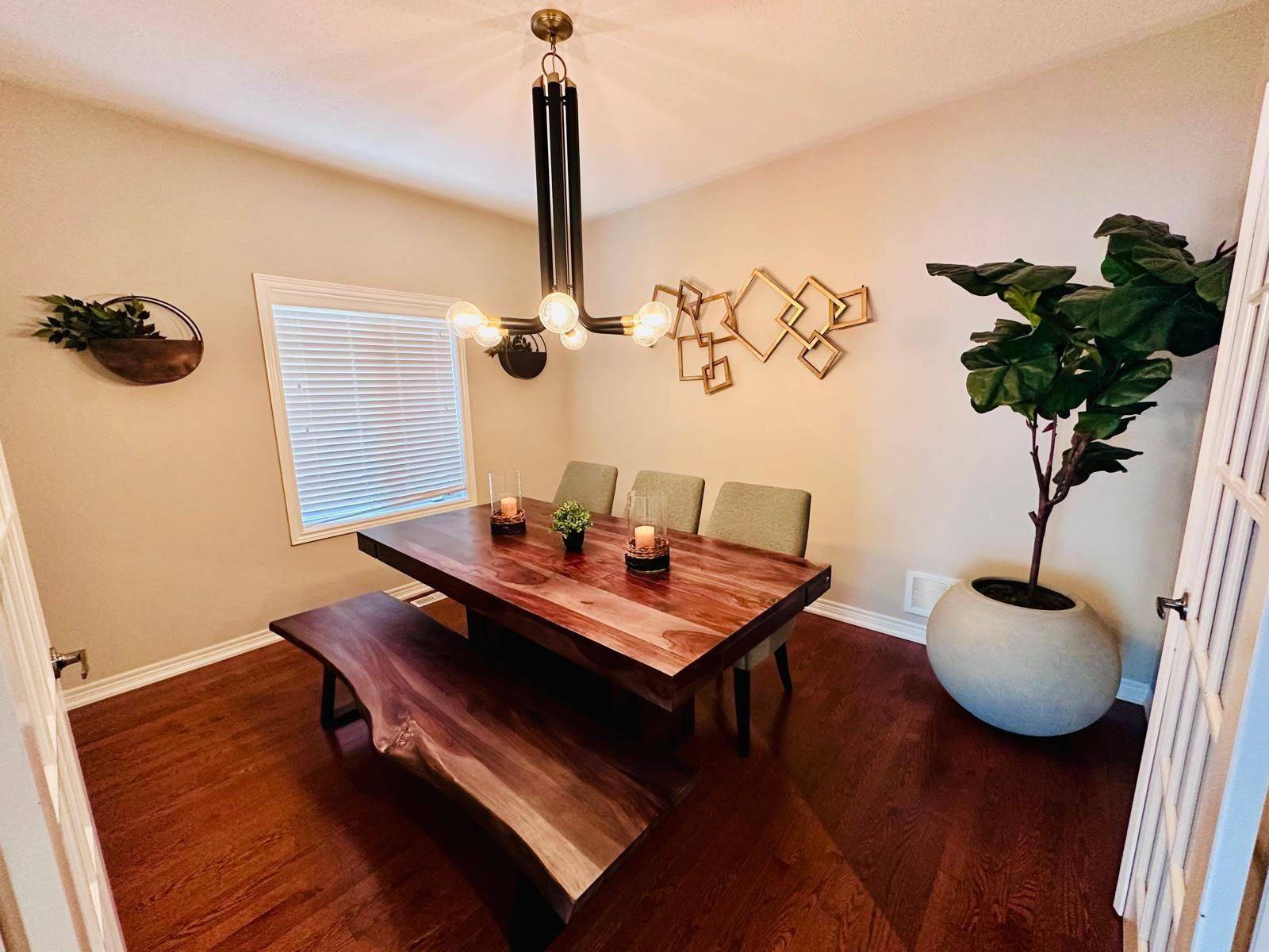 Brampton, ON L6Y 0T4,20 Mediterranean CRES