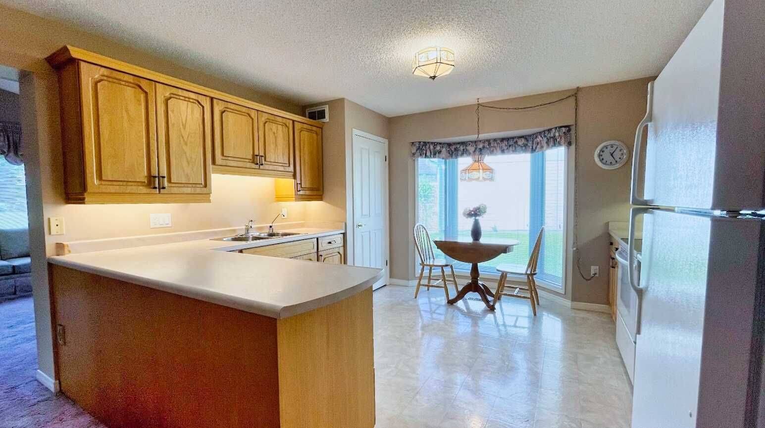 Centre Wellington, ON N0B 1J0,118 White Bark WAY