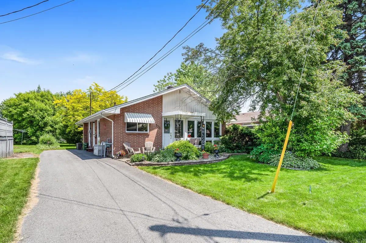 Cornwall, ON K6J 2C9,323 Susan AVE