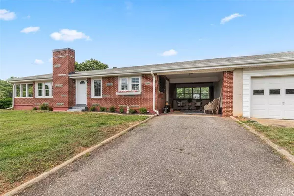 Rustburg, VA 24588,3733 Depot RD