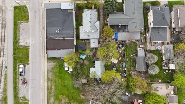 Port Colborne, ON L3K 1Y7,305 Mitchell ST