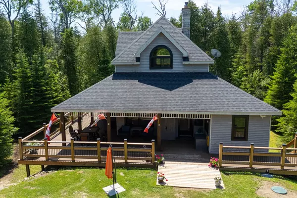 Northern Bruce Peninsula, ON N0H 1W0,57 Lakewood Country LN