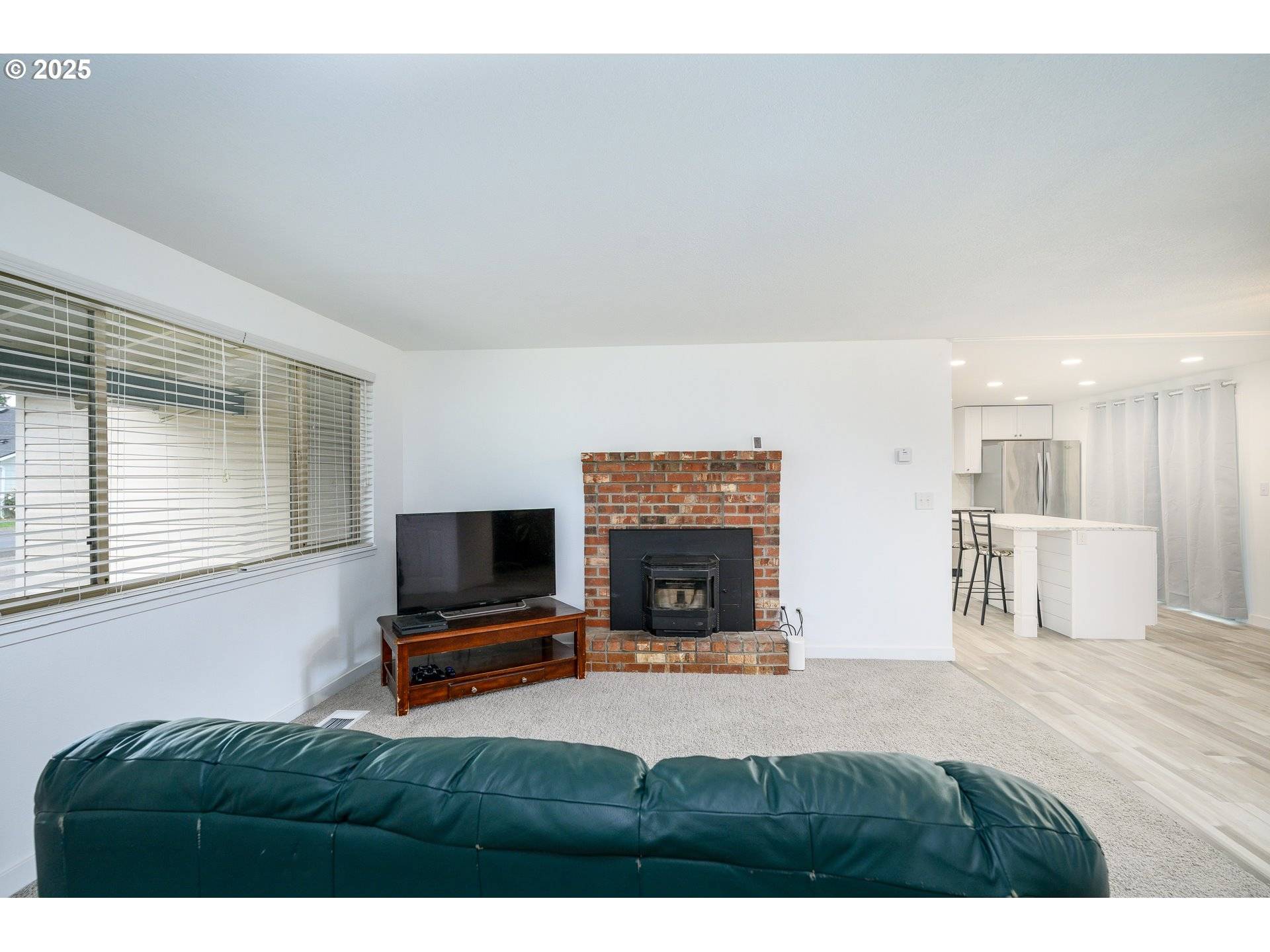 Amity, OR 97101,705 GOUCHER ST