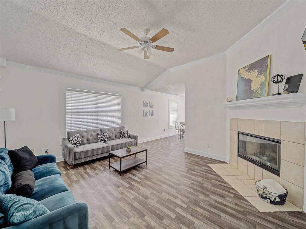 Dallas, TX 75208,416 W 9th Street