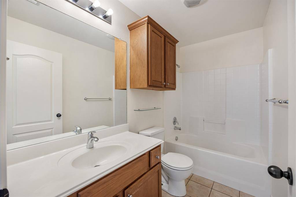 Tyler, TX 75703,6630 Lacebark Circle