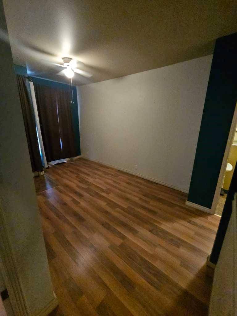 Medicine Hat, AB T1A3E3,550C Allowance AVE SE