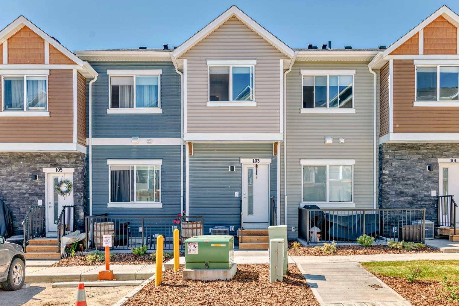 103 Tuscany Summit SQ NW, Calgary, AB T3L 0G1