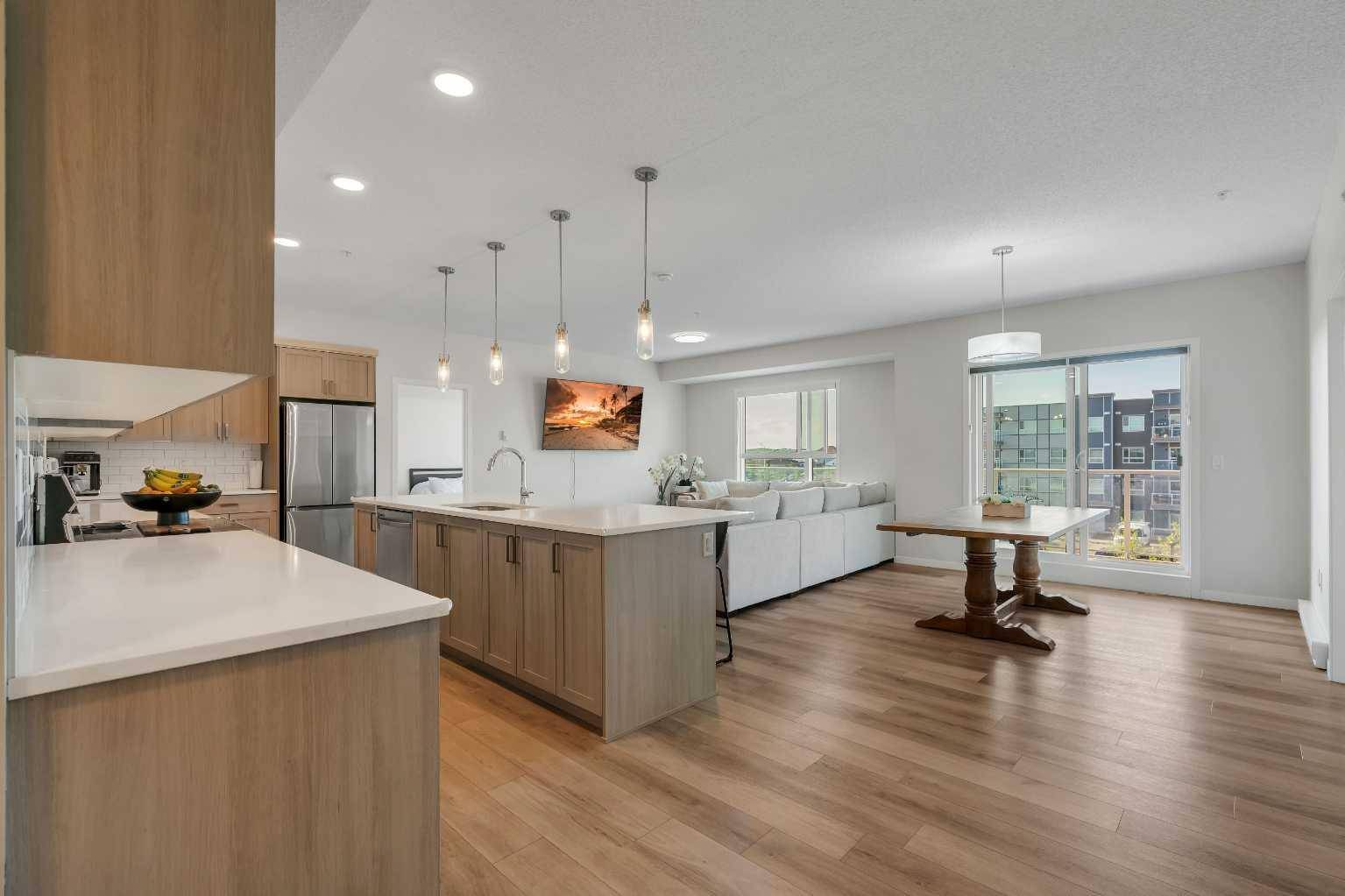 Calgary, AB T3P1X7,40 Carrington PLZ NW #302
