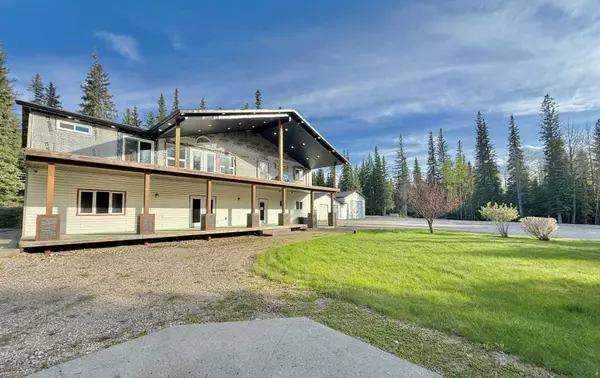 150 Moberly DR, Hinton, AB T7V1Z1