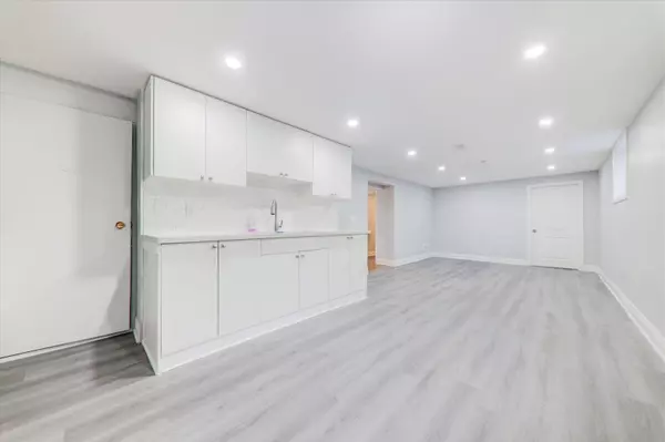 Oshawa, ON L1H 6J1,171 Guelph ST #Basement