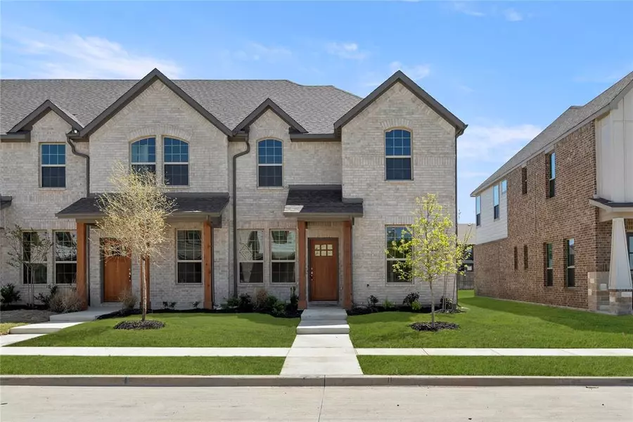 4008 Avion Drive, Sanger, TX 76266
