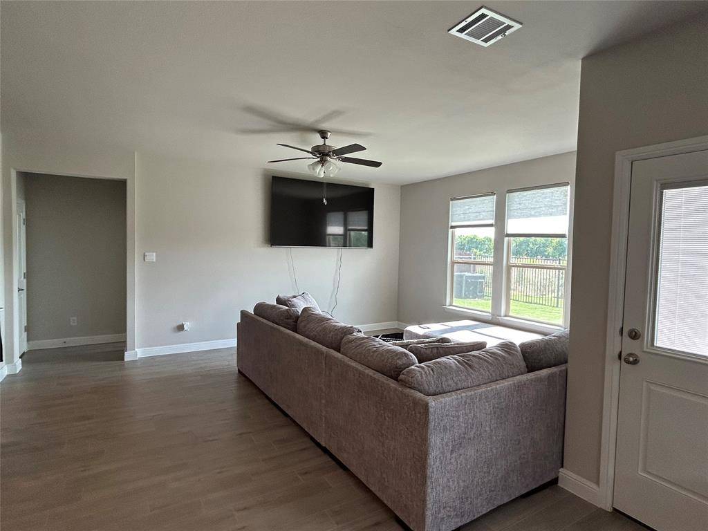 Fort Worth, TX 76052,11540 Wolfhound Drive