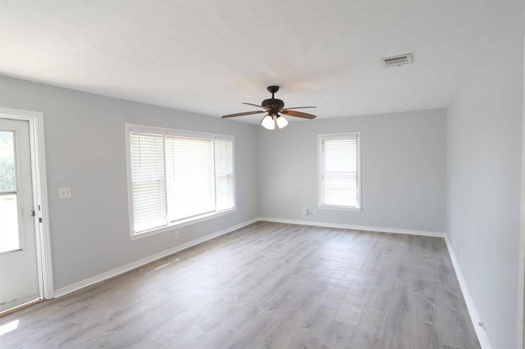Mcgregor, TX 76657,1020 S Adams Street