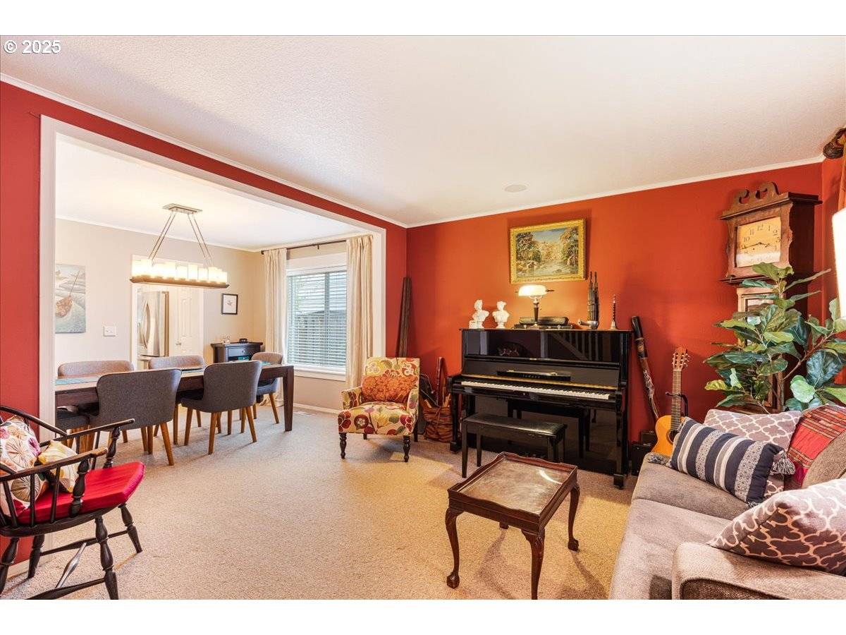 Hillsboro, OR 97124,2498 NE 10TH AVE