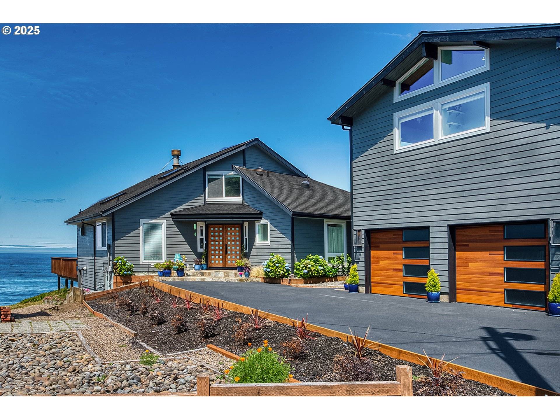 Depoe Bay, OR 97341,535 SW CARDINAL ST