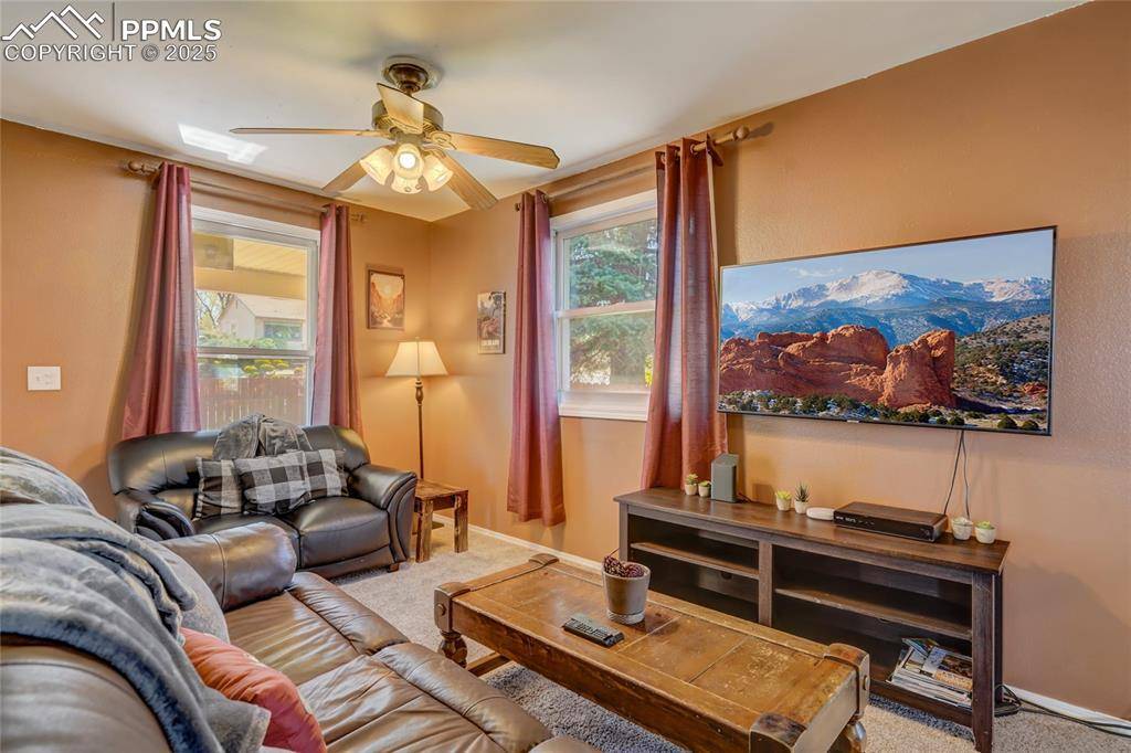Colorado Springs, CO 80903,218 S Prospect ST
