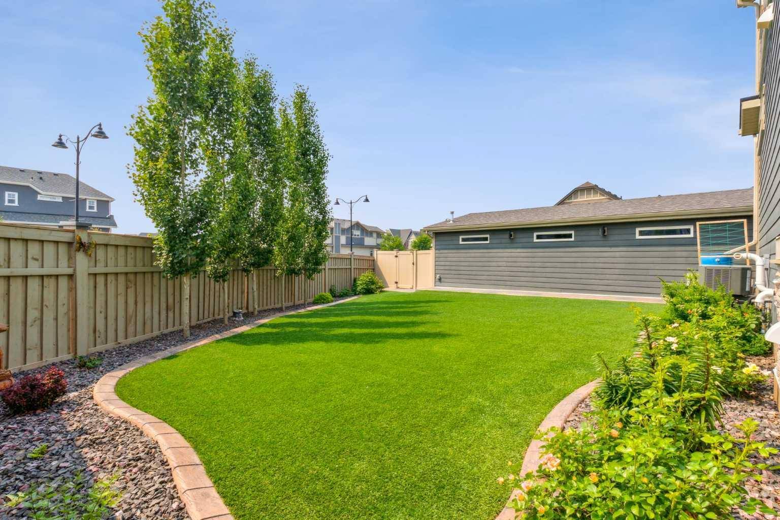 Calgary, AB T3M 2T8,492 Masters RD Southeast