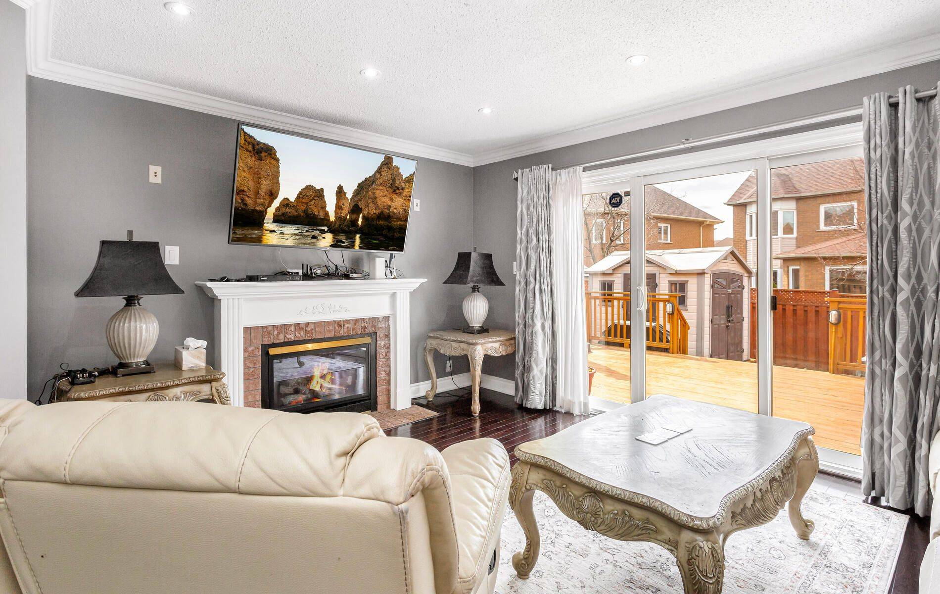 Brampton, ON L6R 1J8,112 Wildberry CRES