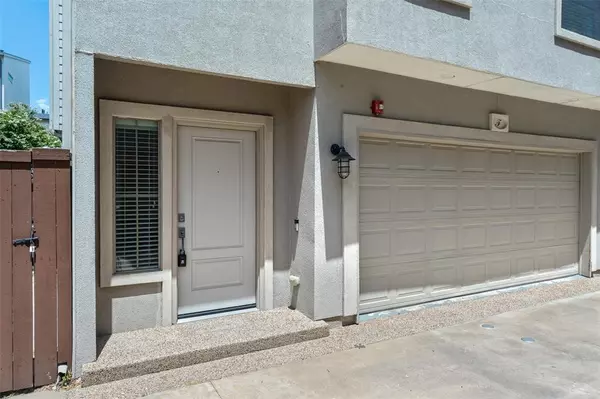 Dallas, TX 75204,2100 N Fitzhugh Avenue #F