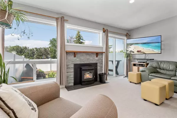 Red Deer, AB T4P 3T6,6300 orr DR #4