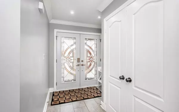 Brampton, ON L6R 1J8,112 Wildberry CRES