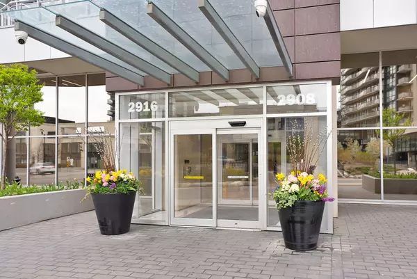 Vaughan, ON L4K 0K5,2908 Highway 7 N/A #219