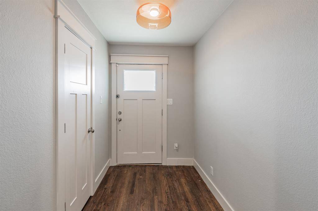 Dallas, TX 75229,4411 Sexton Lane