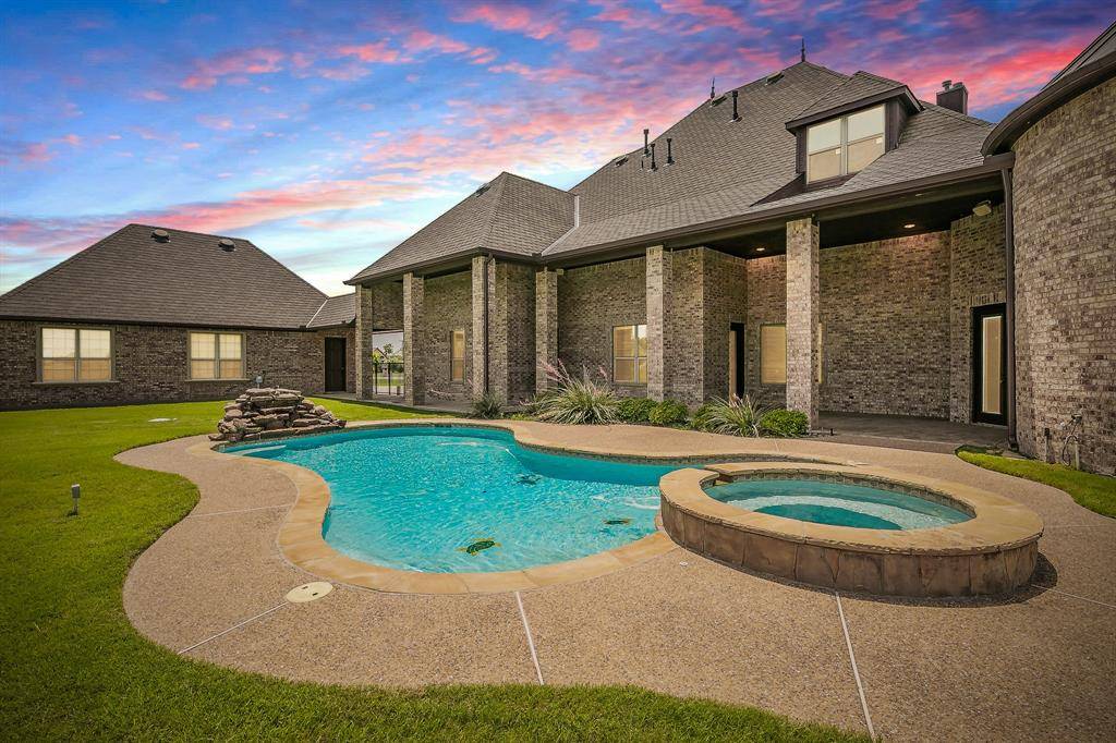 Mckinney, TX 75071,4411 Lake Breeze Drive
