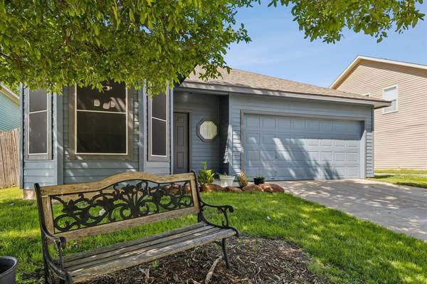 2809 Newport Avenue,  Denton,  TX 76209