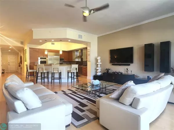 Deerfield Beach, FL 33441,701 SE 21st Ave #103