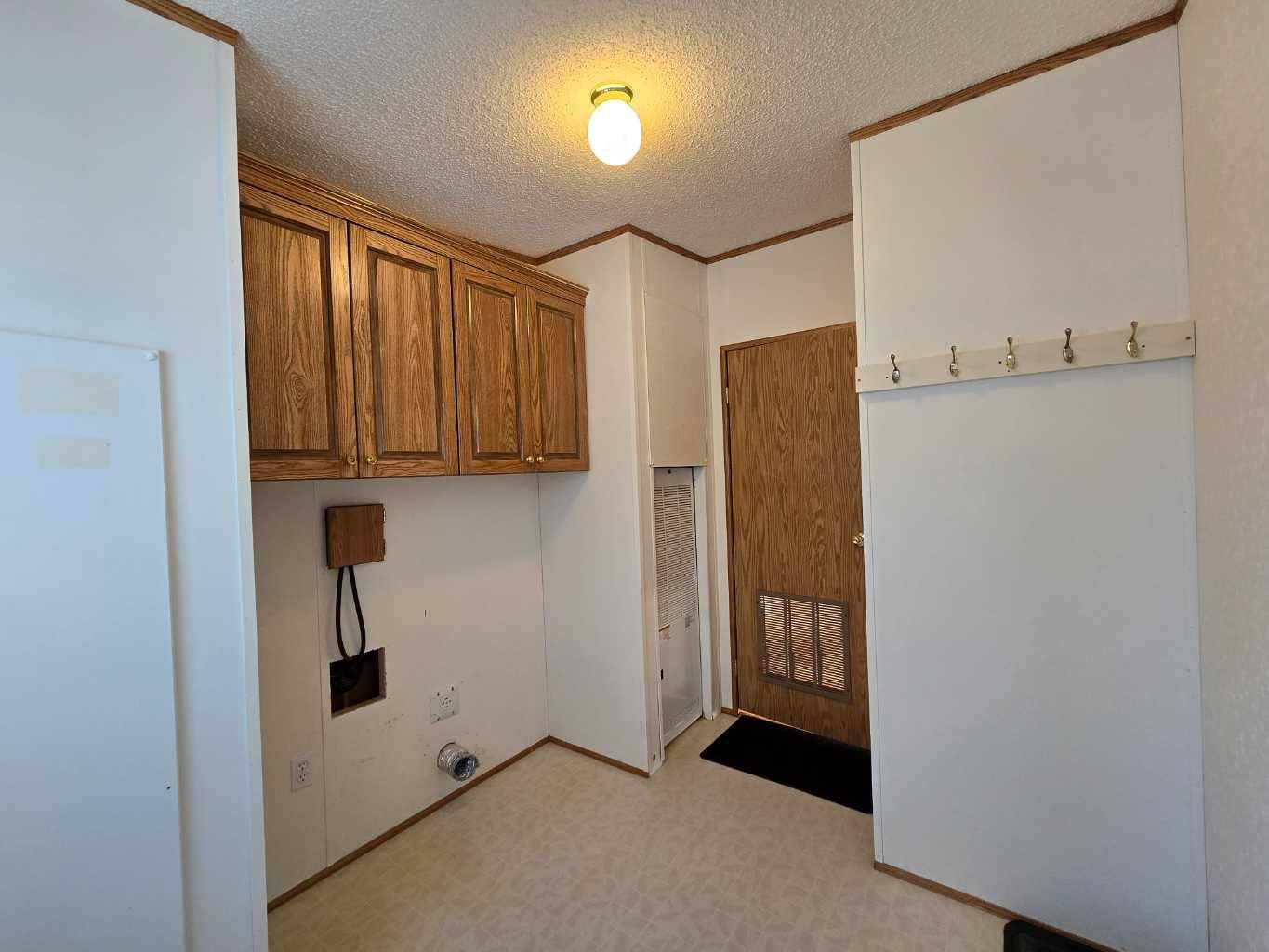 Sundre, AB T0M 1X0,410 6 ST NW