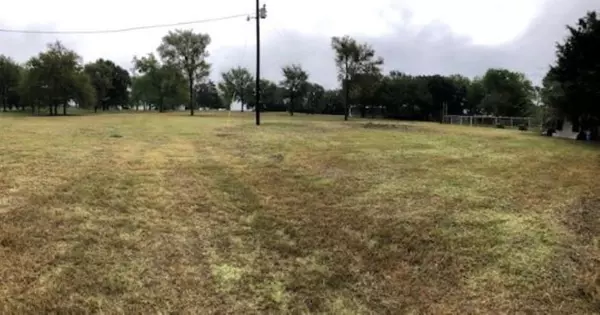 1122 CR 2381, Winnsboro, TX 75494