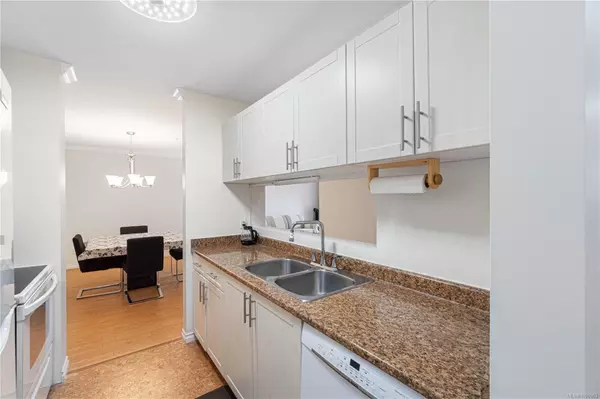 Nanaimo, BC V9V 6L1,4971 Songbird Pl #116