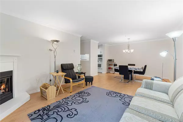 Nanaimo, BC V9V 6L1,4971 Songbird Pl #116