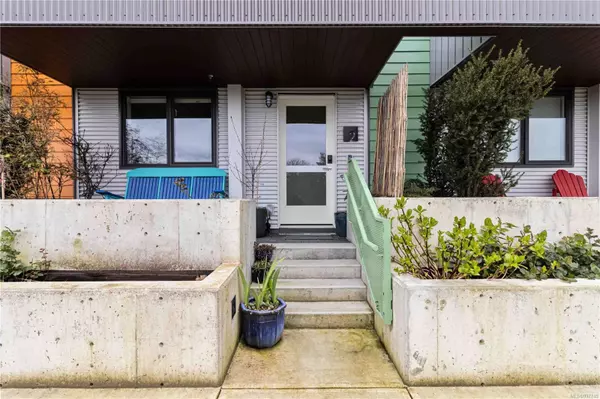 Victoria, BC V9A 0J6,757 Tyee Rd #2