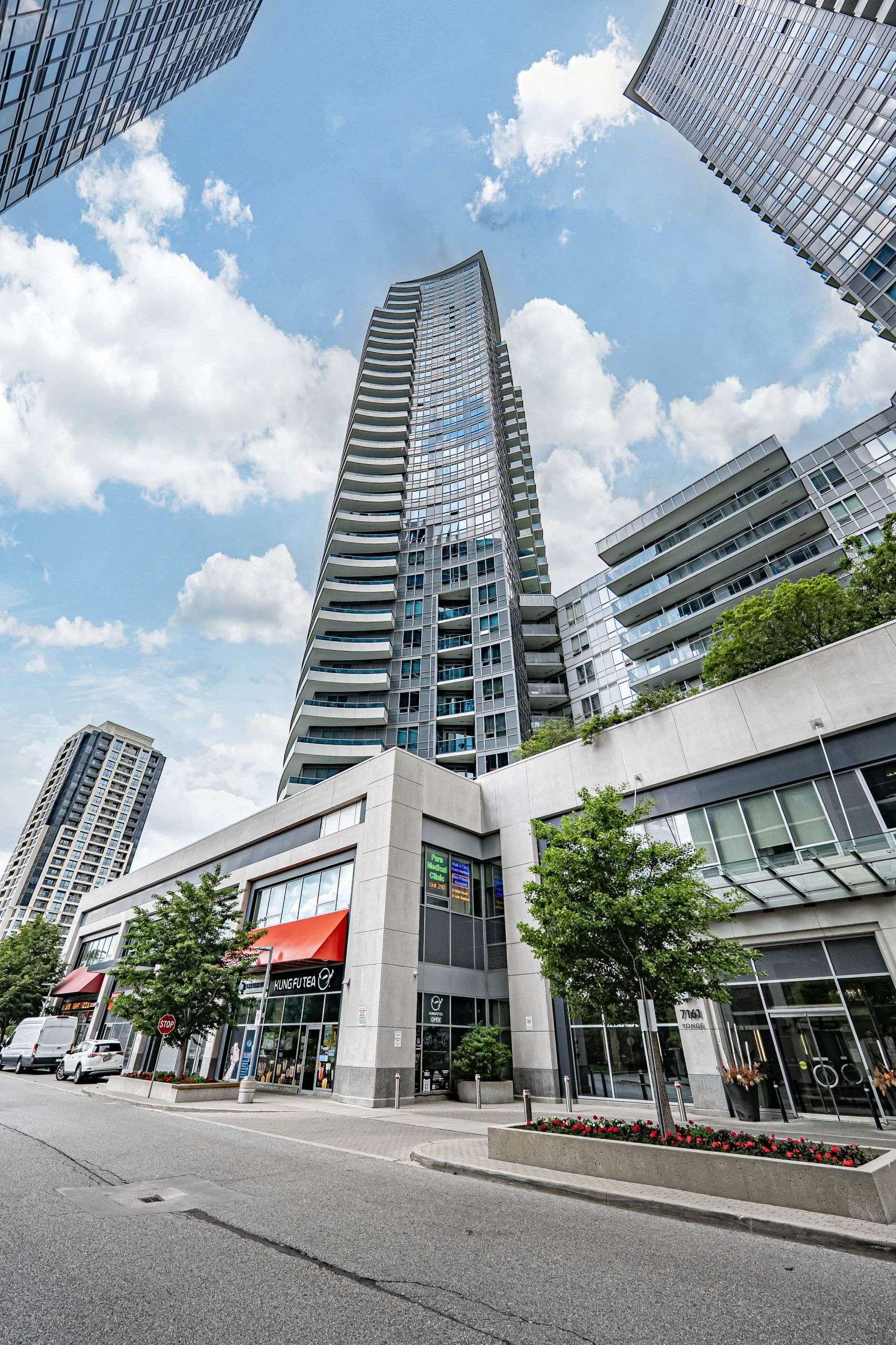 Markham, ON L3T 0C8,7161 Yonge ST #418