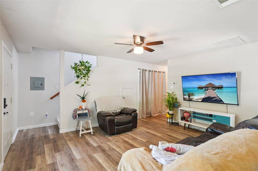 Denton, TX 76205,312 Robertson Street