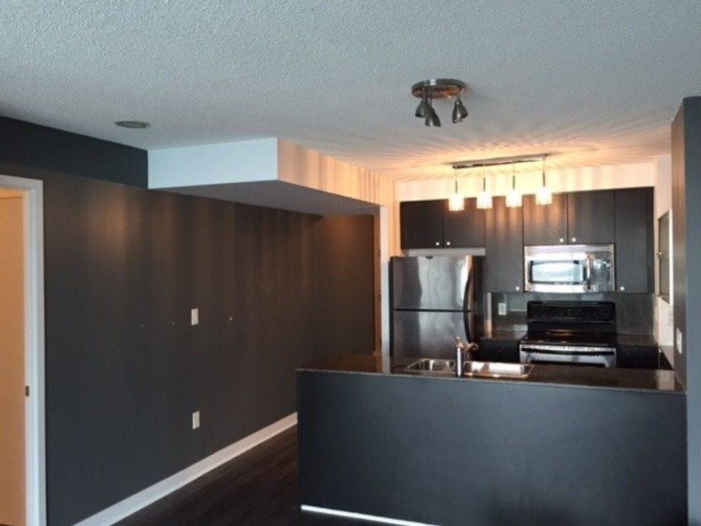 Toronto C01, ON M5V 3Y3,11 Brunel CT #3112