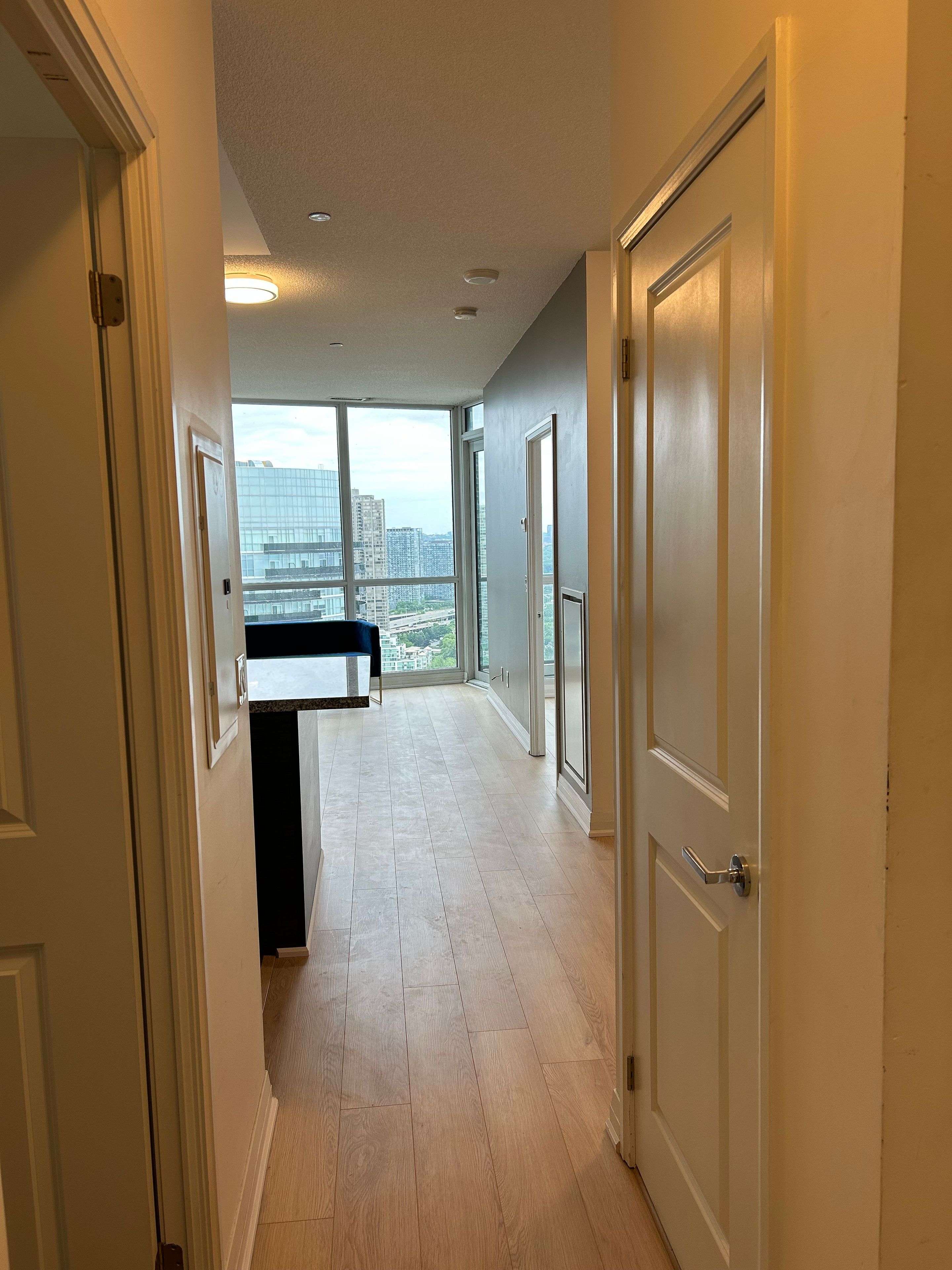 Toronto W06, ON M8V 0C5,59 Annie Craig DR #3202