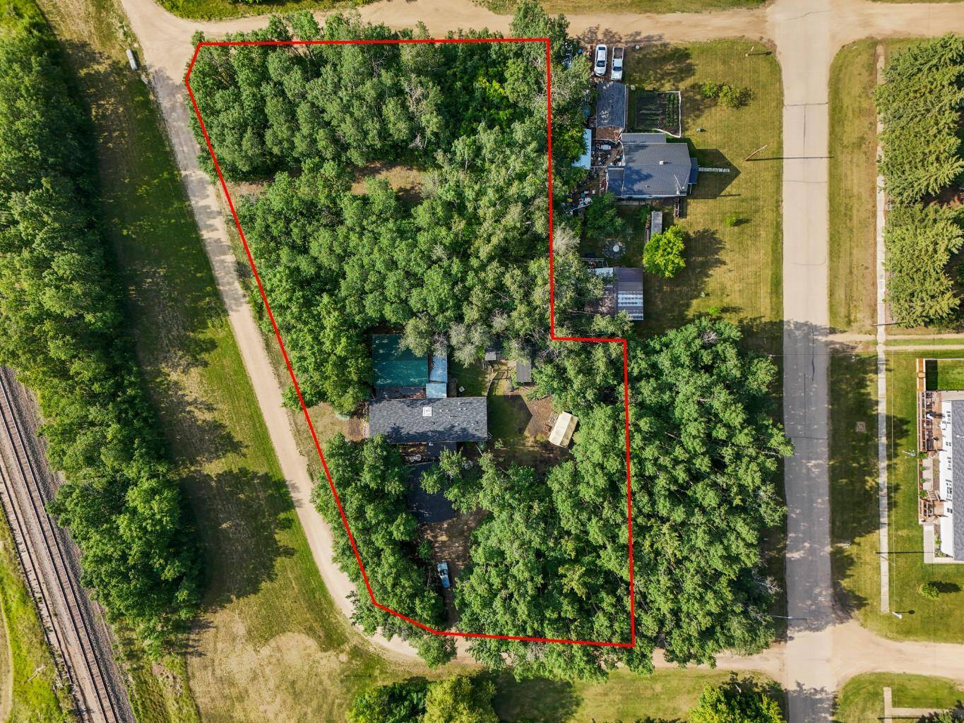 Ferintosh, AB T0B 1M0,310 Beaver ST