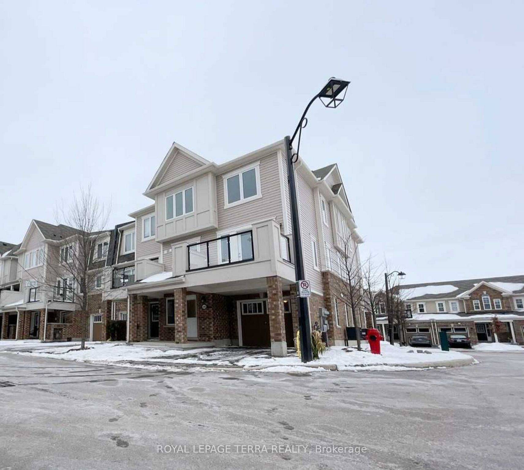 540 Goldenrod LN #127, Kitchener, ON N2R 0L7