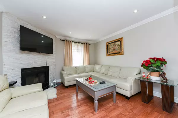 Mississauga, ON L5R 2X4,5136 Palomar CRES