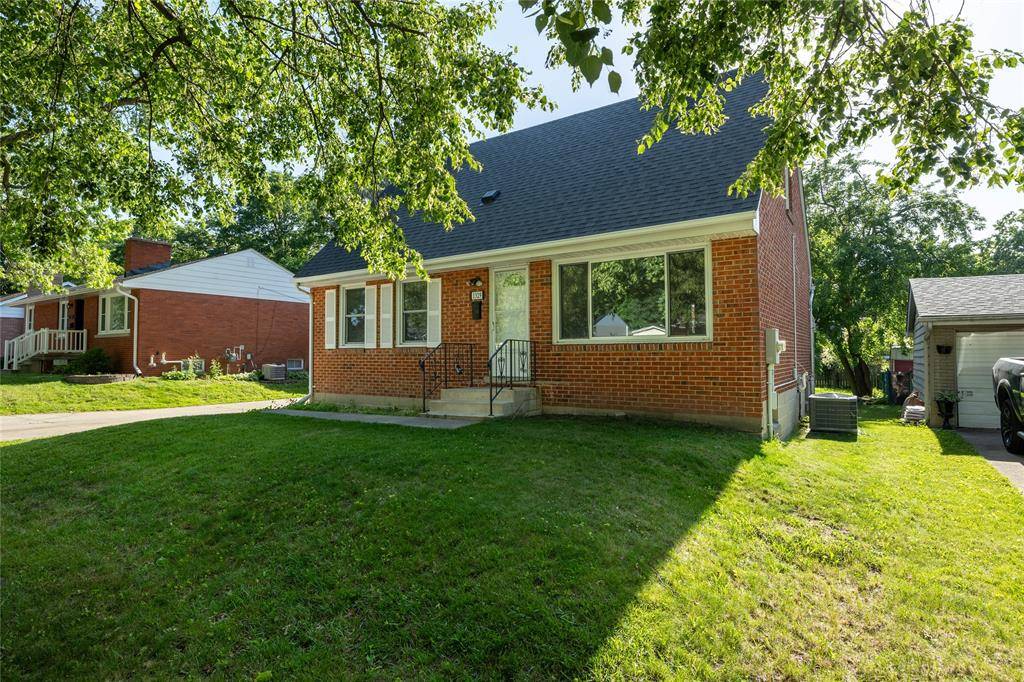 Sarnia, ON N7V 3T6,1329 KIM Street